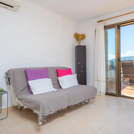 Perleta Apartman *